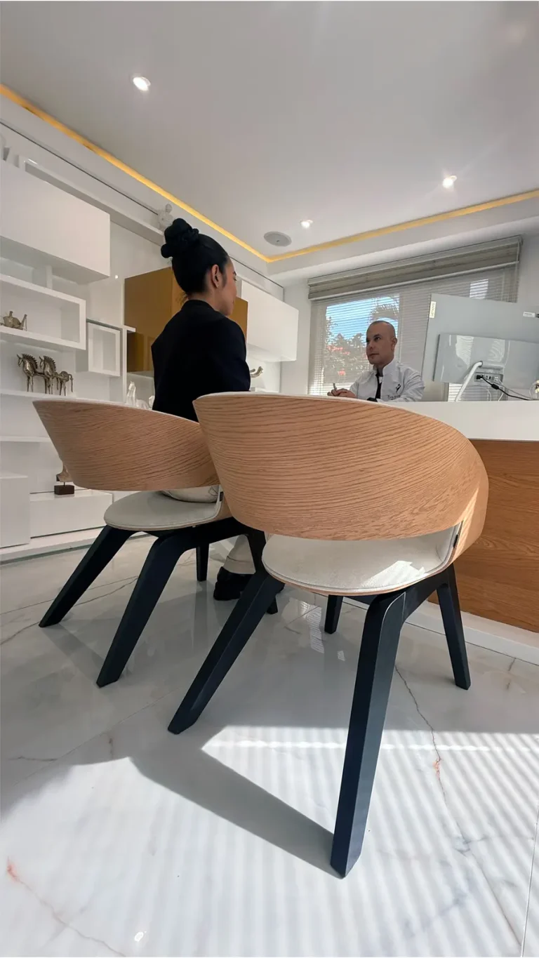 Consultorio del Dr. Carlos Arroyave en El Poblado, Medellín
